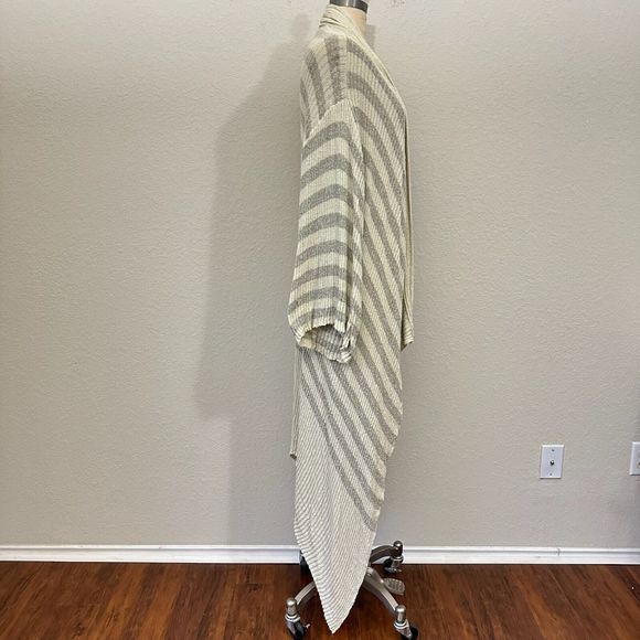 FREE PEOPLE BEACH Stripe Knit Carly Open Front Cardigan in Gray Beige - Picture 7 of 14